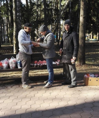 2017-04-15 Участие храма в пасхальной акции